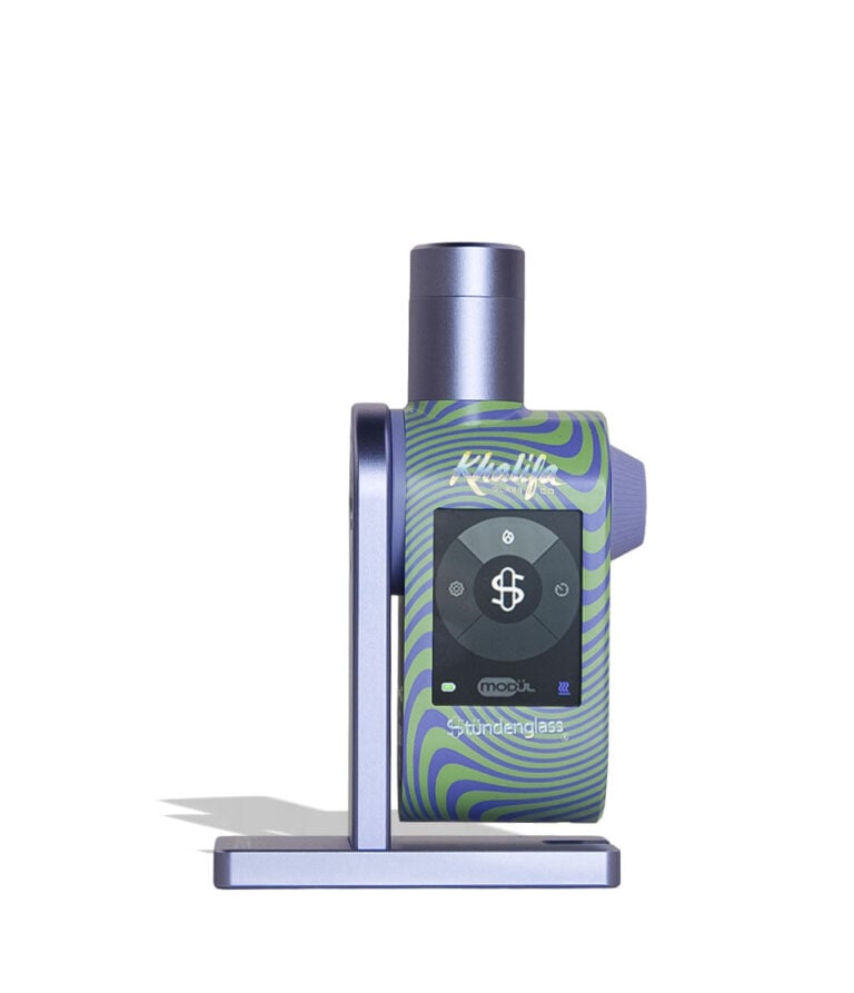 Stündenglass Wiz Khalifa Modul and Dok Deluxe Travel Set Base Front View on White Background